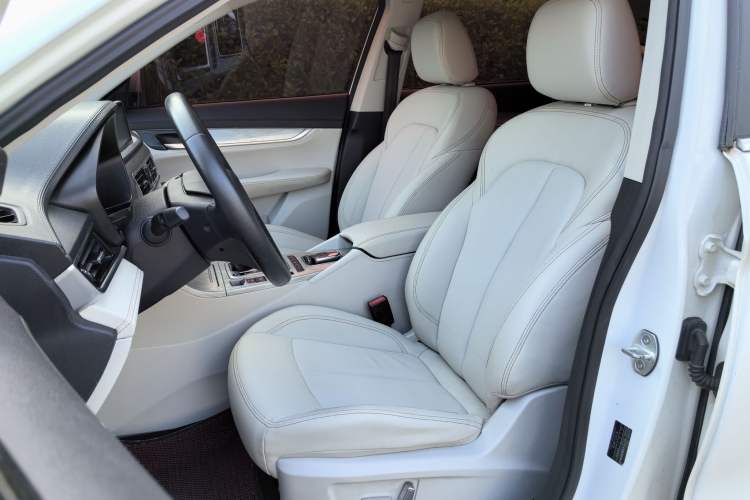 Used Hanteng X5 2018 1.5T CVT Luxury Edition Left Front Seat