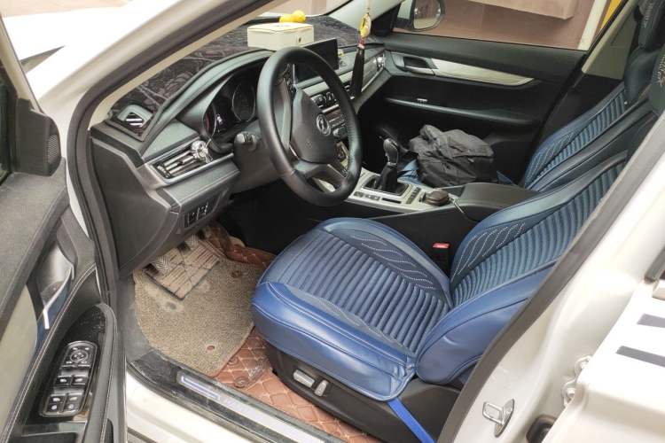 Used Hanteng X5 2018 1.5T Manual Luxury Edition Left Front Seat