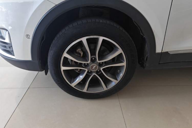 Used Hanteng X5 2018 1.5T CVT New Year Edition Left Front Wheel Hub