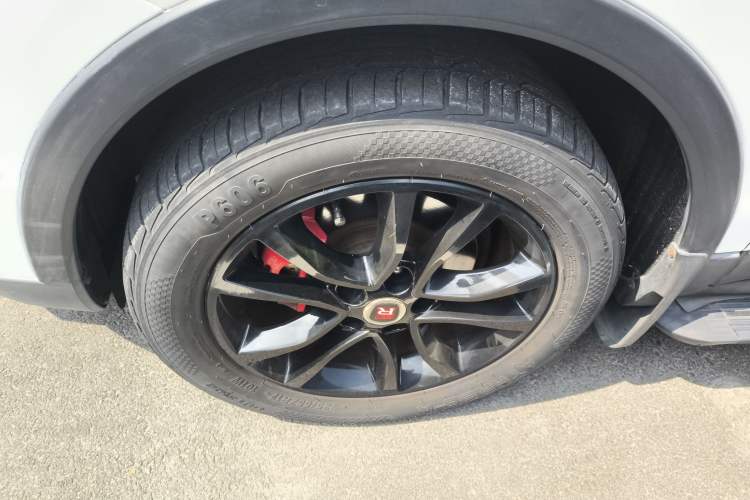 Used Hanteng X5 2018 1.5T CVT New Year Edition Left Front Wheel Hub