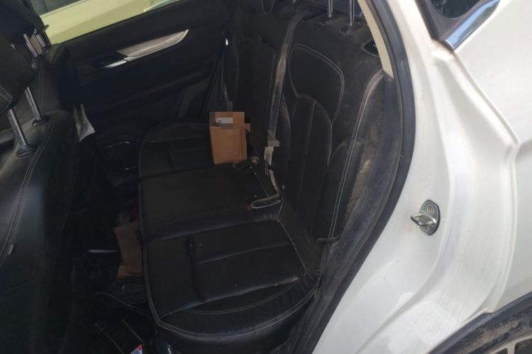 Used Hanteng X5 2018 1.5T Manual Luxury Edition Left Rear Seat