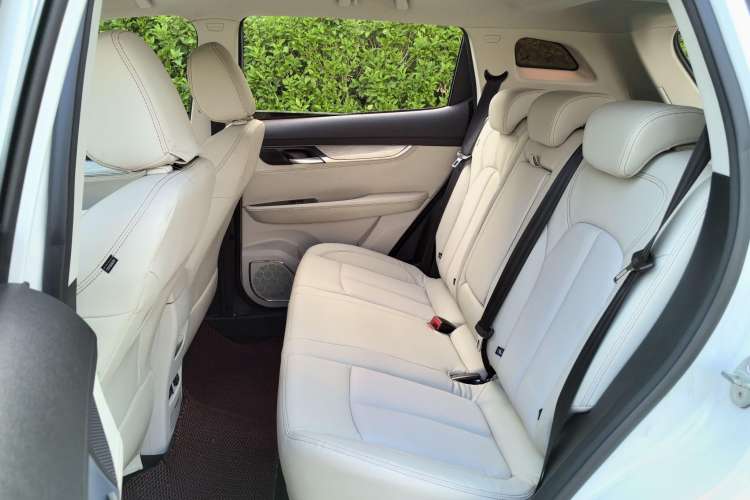 Used Hanteng X5 2018 1.5T CVT Luxury Edition Left Rear Seat