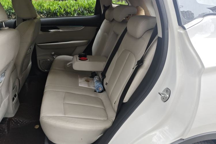 Used Hanteng X5 2018 1.5T CVT Luxury Edition Left Rear Seat