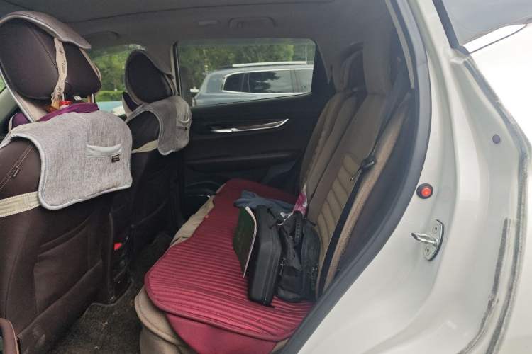 Used Hanteng X5 2018 1.5T CVT Luxury Edition Left Rear Seat