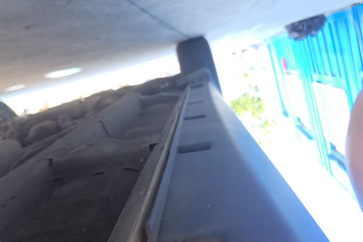 Used Hanteng X5 2018 1.5T CVT Elite Edition Left Side Sill