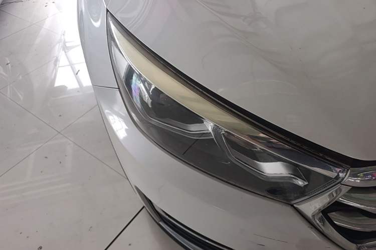 Used Hanteng X5 2018 1.5T CVT Luxury Edition Right Front Headlight