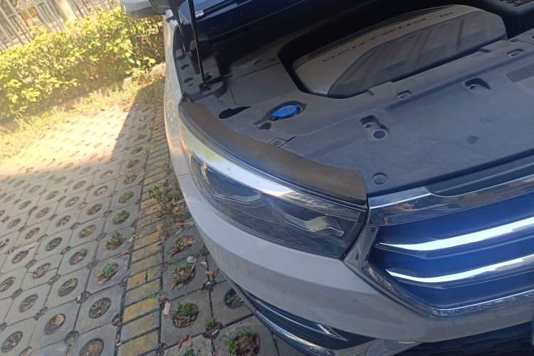 Used Hanteng X5 2018 1.5T CVT Luxury Edition Right Front Headlight