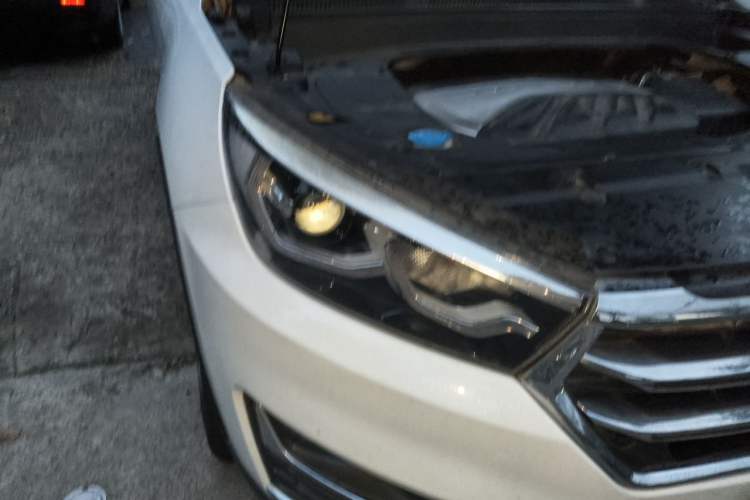 Used Hanteng X5 2018 1.5T CVT New Year Edition Right Front Headlight