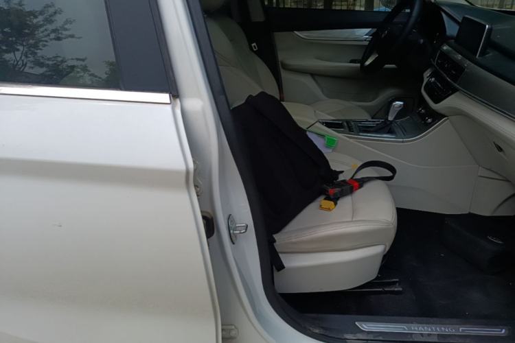 Used Hanteng X5 2018 1.5T CVT New Year Edition Right Front Seat