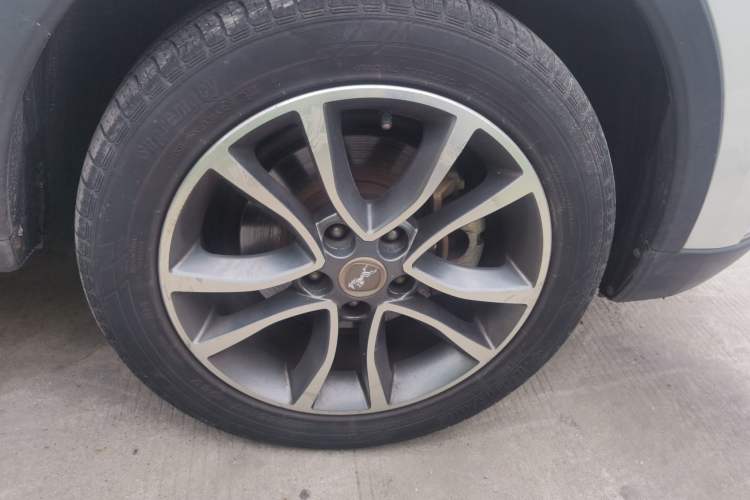 Used Hanteng X5 2018 1.5T CVT Elite Edition Right Front Wheel Hub