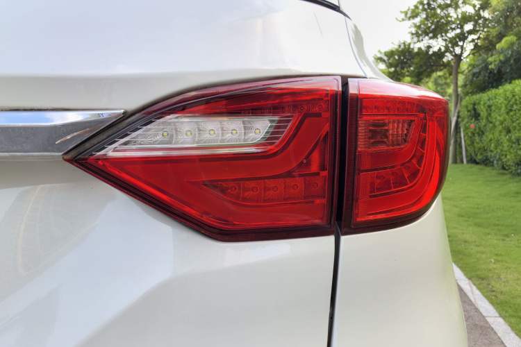 Used Hanteng X5 2018 1.5T CVT Luxury Edition Right Rear Taillight
