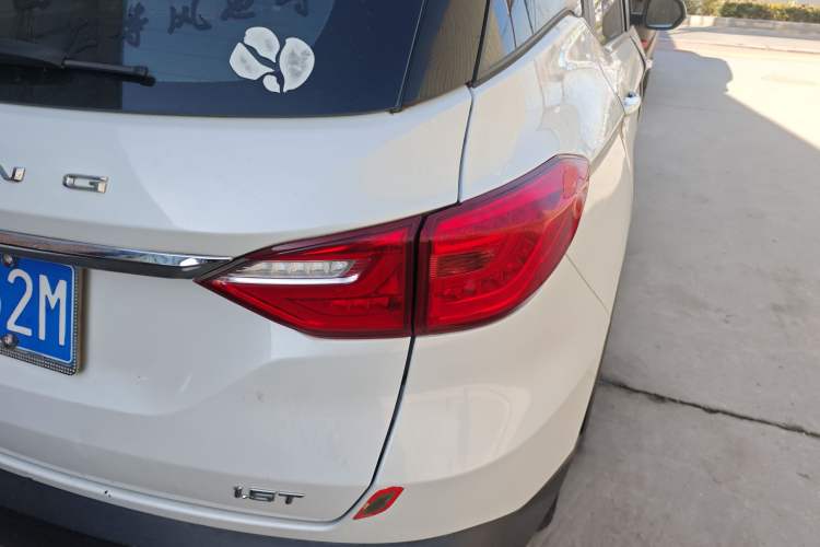 Used Hanteng X5 2018 1.5T CVT Luxury Edition Right Rear Taillight