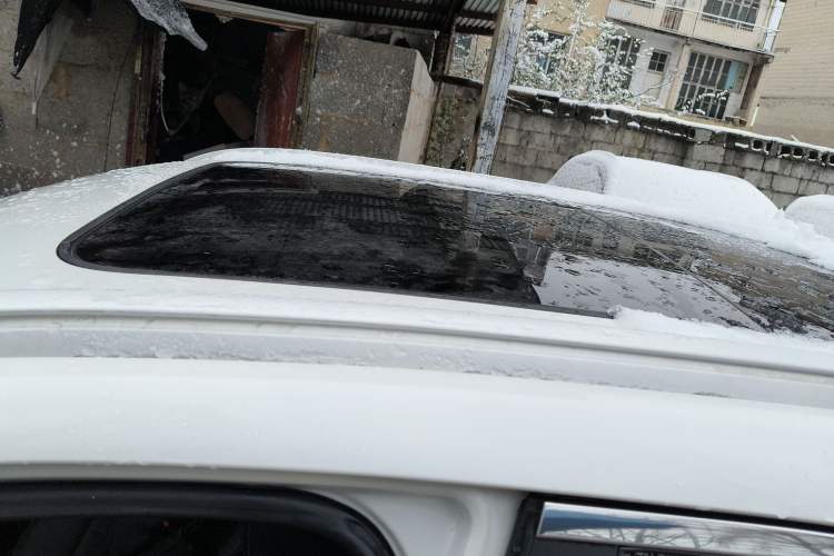 Used Hanteng X5 2018 1.5T CVT Luxury Edition Roof