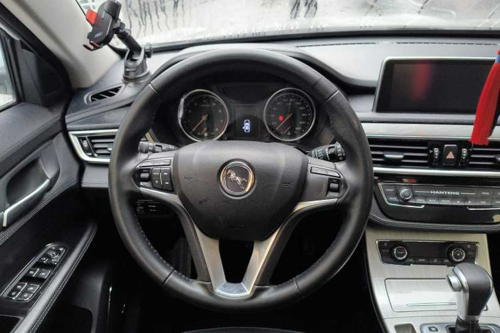 Used Hanteng X5 2018 1.5T CVT Luxury Edition Steering Wheel