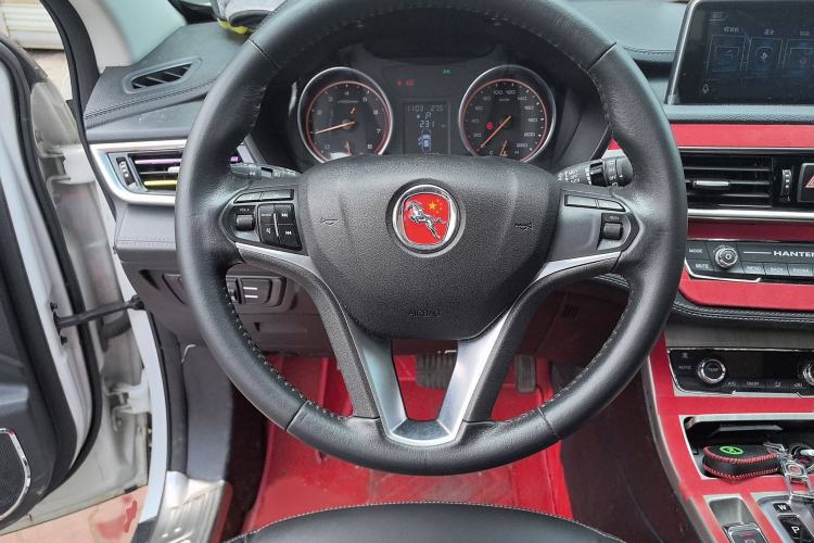 Used Hanteng X5 2018 1.5T CVT Luxury Edition Steering Wheel