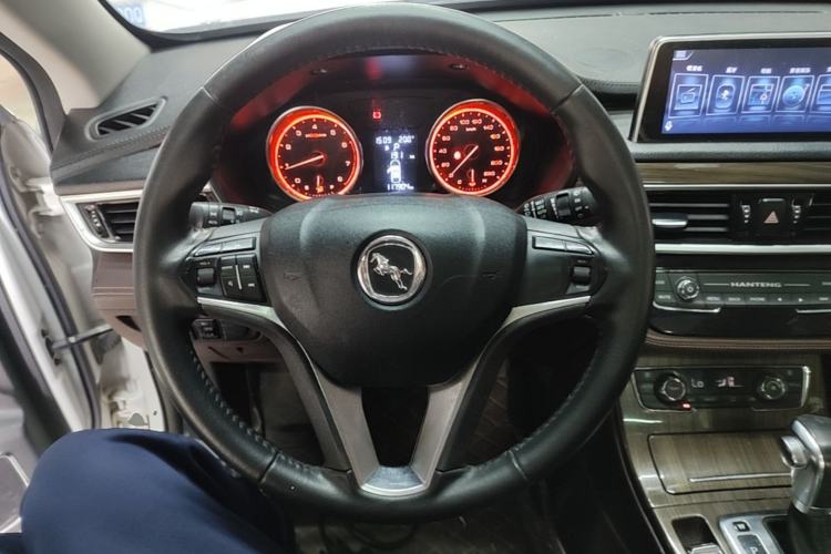 Used Hanteng X5 2018 1.5T CVT Luxury Edition Steering Wheel