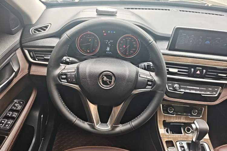 Used Hanteng X5 2018 1.5T CVT Luxury Edition Steering Wheel