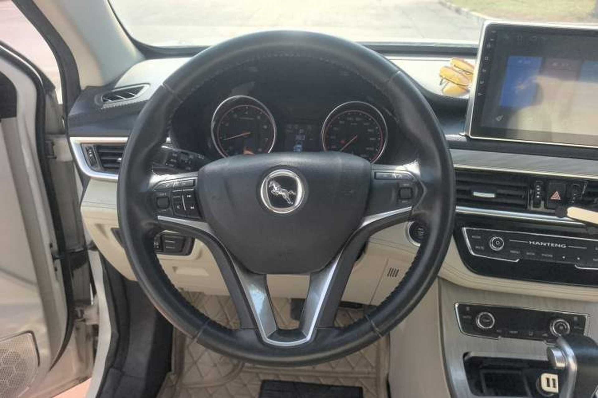 Used Hanteng X5 2018 1.5T CVT Luxury Edition Steering Wheel