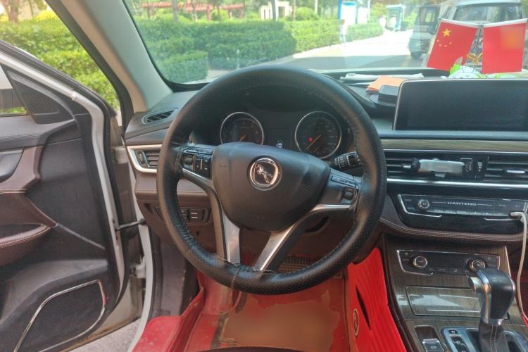 Used Hanteng X5 2018 1.5T CVT Luxury Edition Steering Wheel