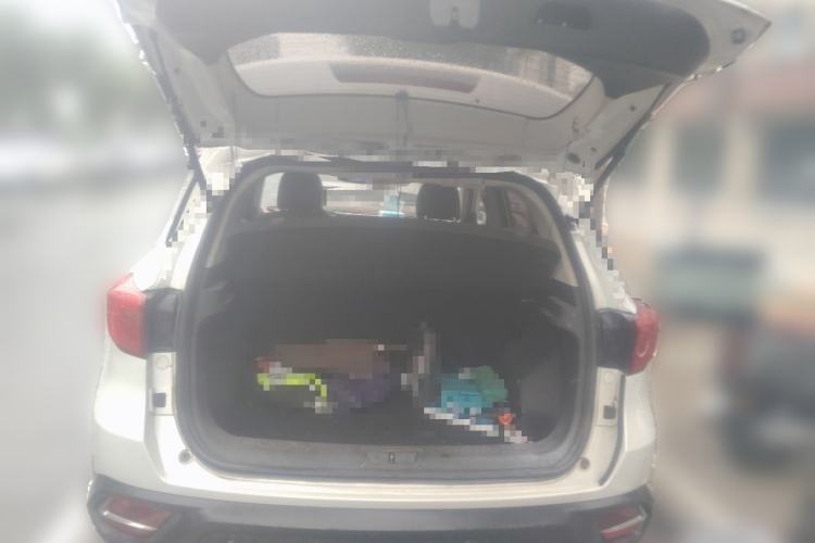 Used Hanteng X5 2018 1.5T CVT Luxury Edition Trunk