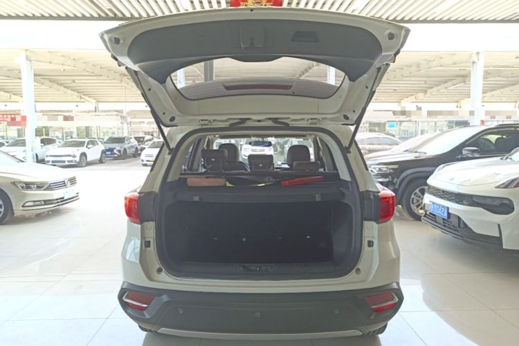 Used Hanteng X5 2018 1.5T CVT Luxury Edition Trunk