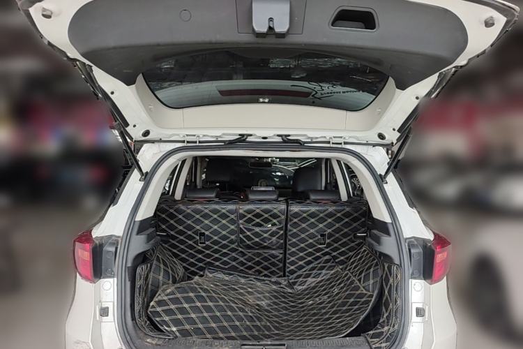 Used Hanteng X5 2018 1.5T CVT Luxury Edition Trunk