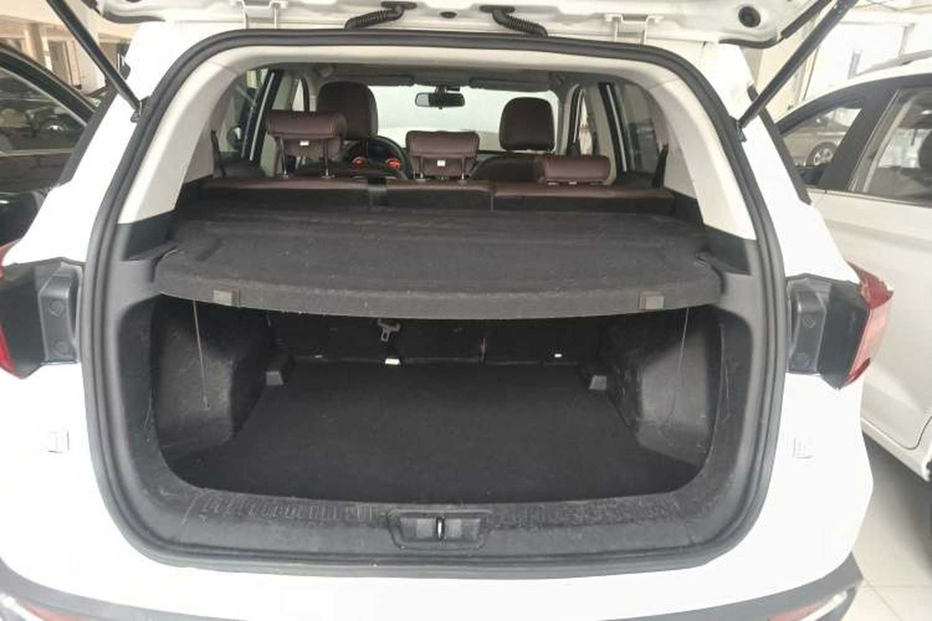 Used Hanteng X5 2018 1.5T CVT Luxury Edition Trunk