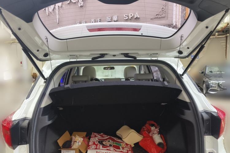 Used Hanteng X5 2018 1.5T CVT Elite Edition Trunk