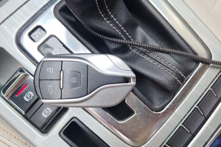Used Hanteng X5 2018 1.5T CVT Luxury Edition Vehicle Key