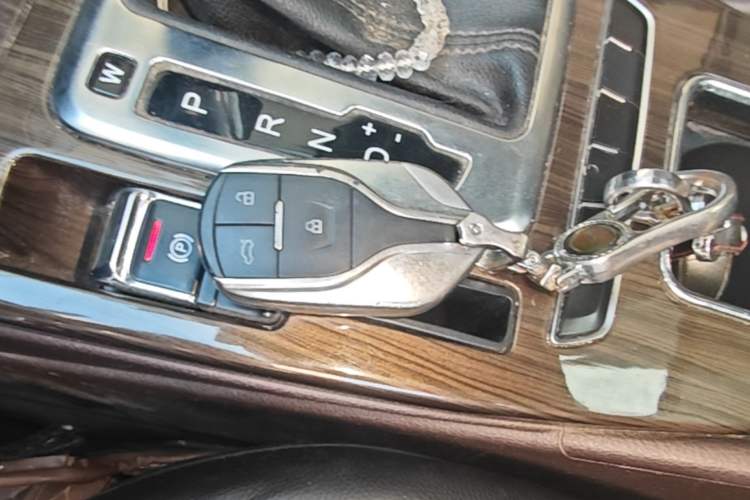 Used Hanteng X5 2018 1.5T CVT Luxury Edition Vehicle Key