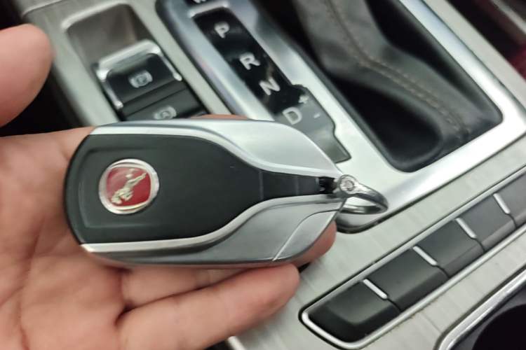 Used Hanteng X5 2018 1.5T CVT Luxury Edition Vehicle Key