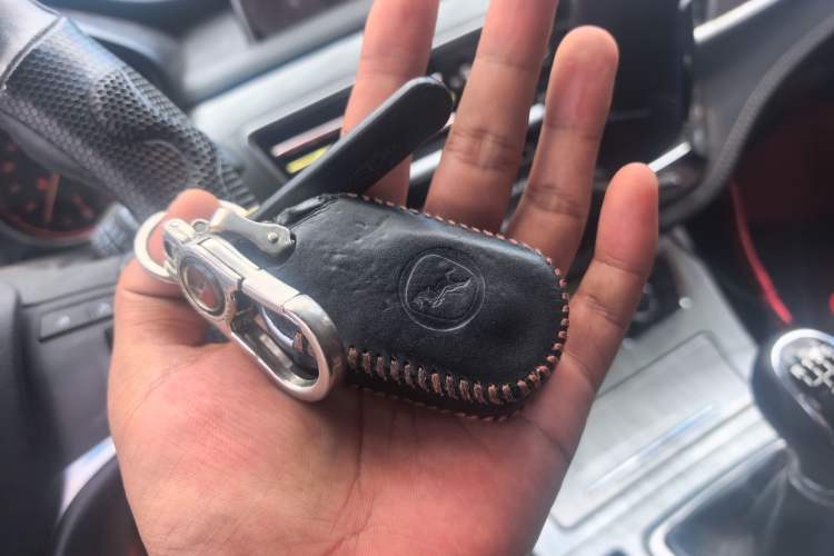 Used Hanteng X5 2018 1.5T Manual Luxury Edition Vehicle Key