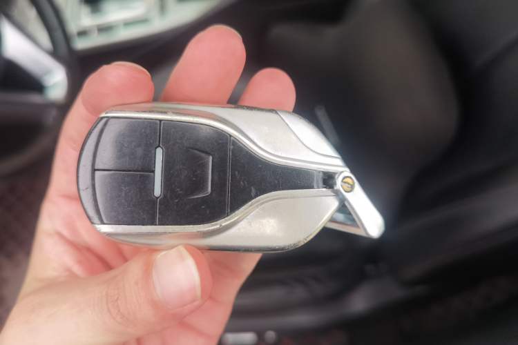 Used Hanteng X5 2018 1.5T CVT Elite Edition Vehicle Key