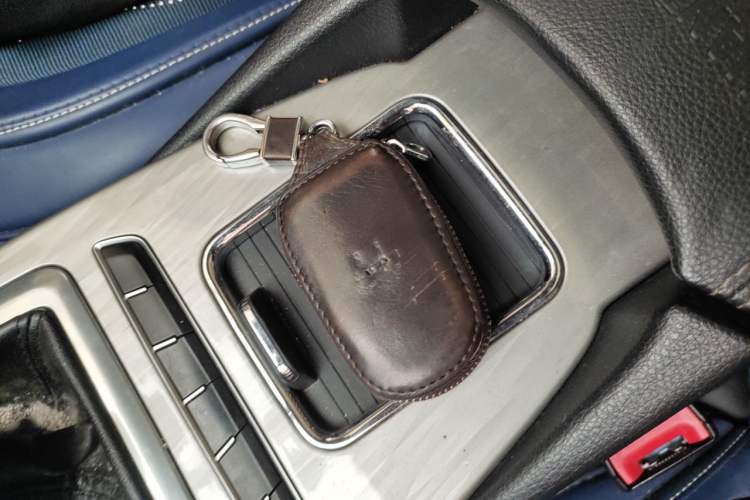 Used Hanteng X5 2018 1.5T Manual Luxury Edition Vehicle Key
