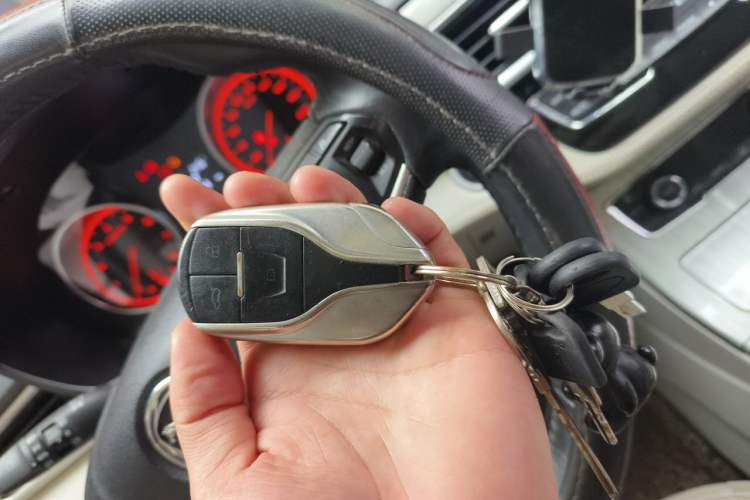 Used Hanteng X5 2018 1.5T CVT Elite Edition Vehicle Key