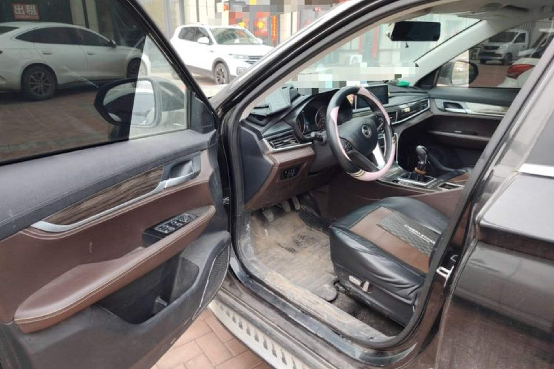 Used Hanteng X5 2019 MAX 1.5T Manual Smart Edition 7-Seater Driver Seat