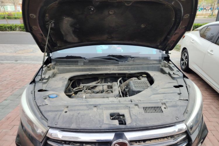 Used Hanteng X5 2019 MAX 1.5T Manual Smart Edition 7-Seater Engine Bay