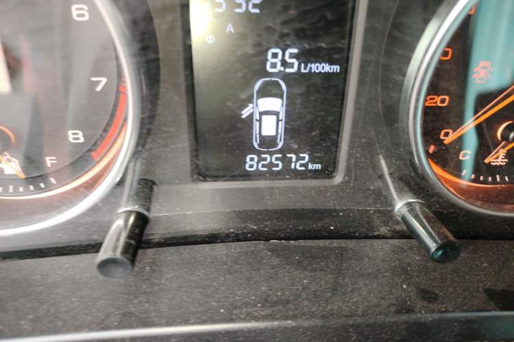 Used Hanteng X5 2019 MAX 1.5T Manual Smart Edition 7-Seater Odometer Close Up