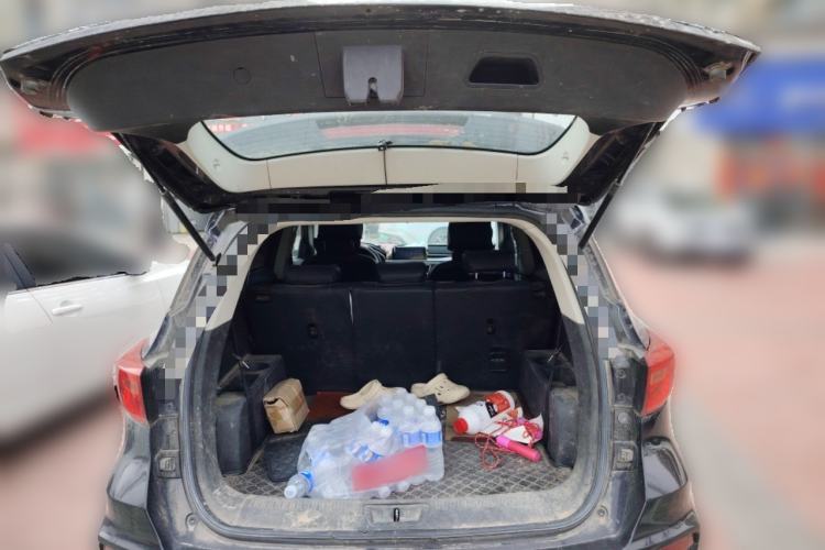 Used Hanteng X5 2019 MAX 1.5T Manual Smart Edition 7-Seater Trunk