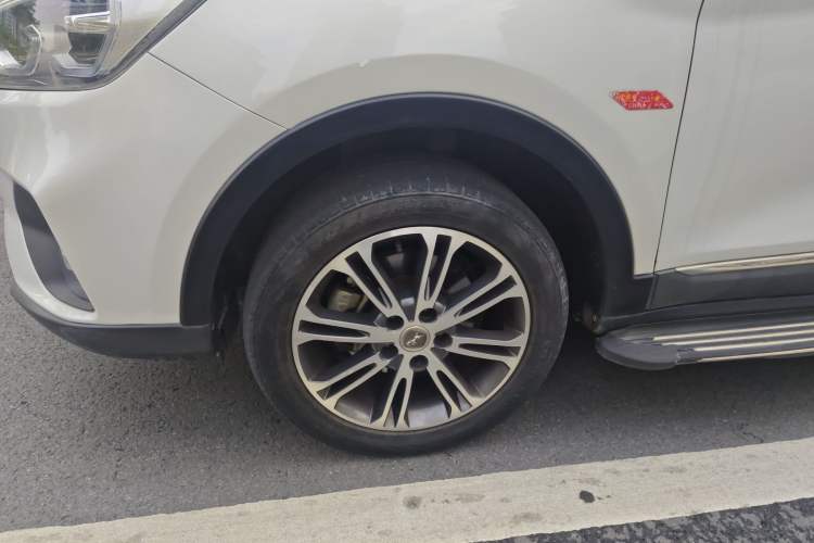 Used Hanteng X5 2019 MAX 1.5T CVT Luxury 7-Seater Exterior 7