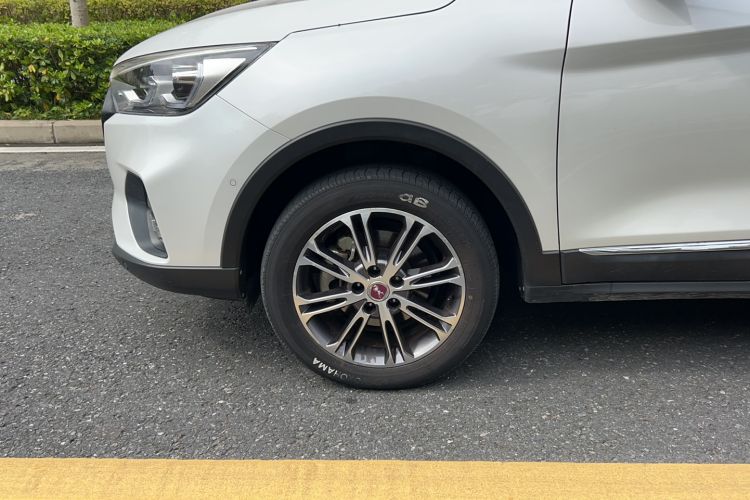 Used Hanteng X5 2019 MAX 1.5T CVT ZhiZun Model 7 Seats Exterior 7