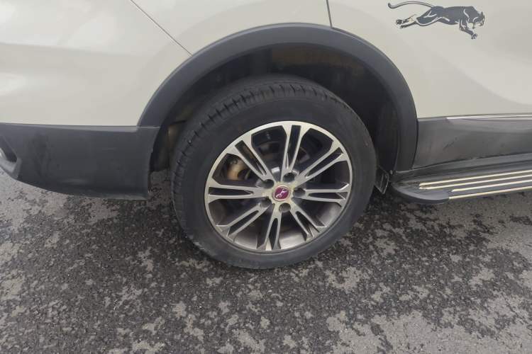 Used Hanteng X5 2019 MAX 1.5T CVT Luxury 7-Seater Exterior 8