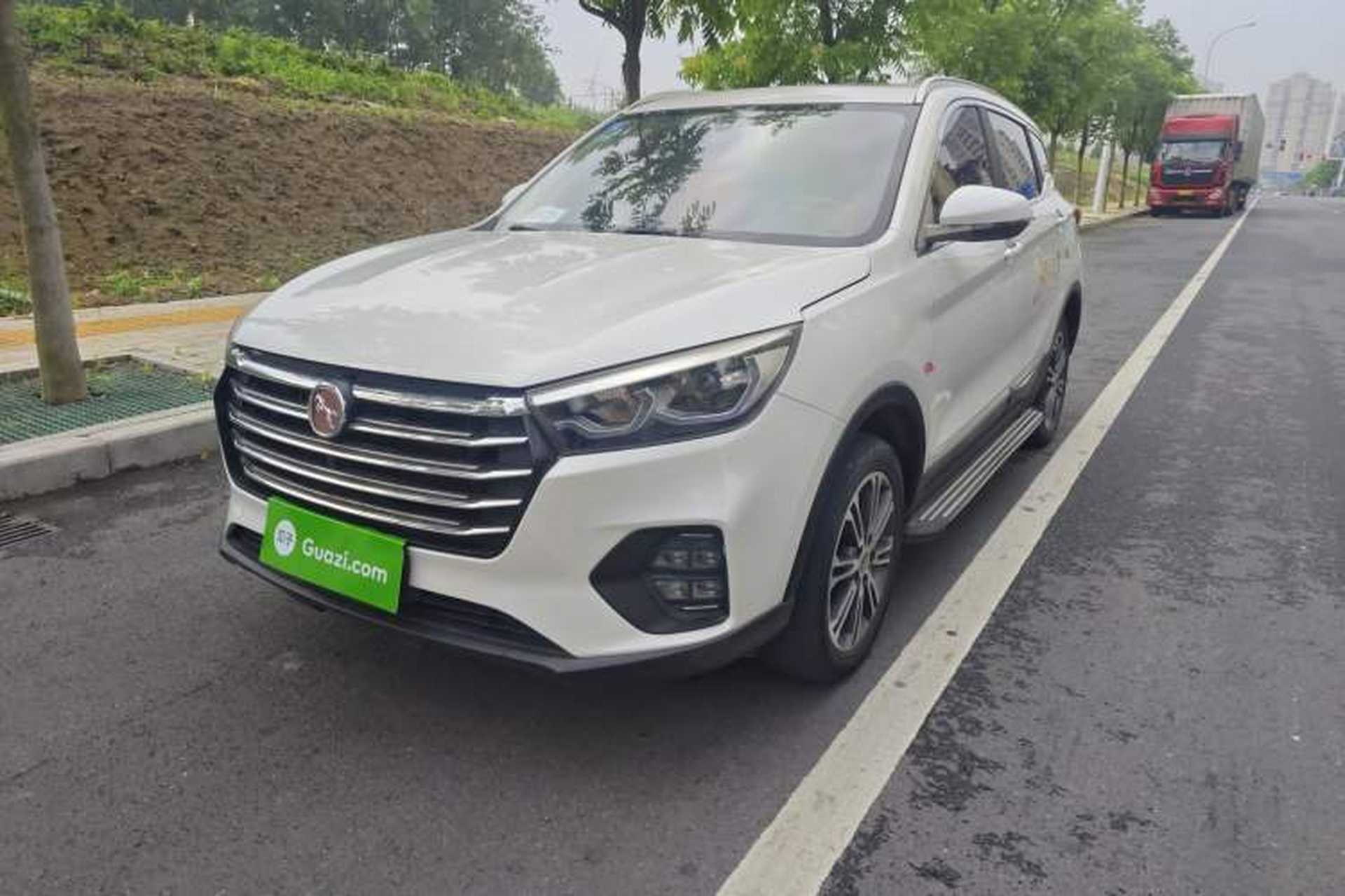Used Hanteng X5 2019 MAX 1.5T CVT Luxury 7-Seater Front Left 45 Deg