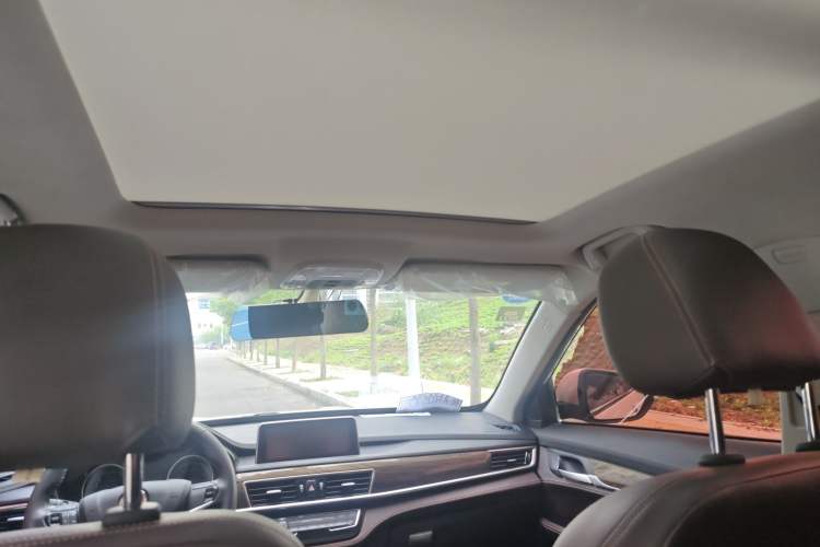 Used Hanteng X5 2019 MAX 1.5T CVT Luxury 7-Seater Headliner