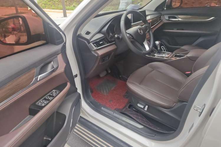 Used Hanteng X5 2019 MAX 1.5T CVT Luxury 7-Seater Interior 3