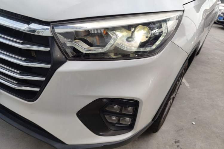Used Hanteng X5 2019 MAX 1.5T CVT Luxury 7-Seater Left Front Headlight