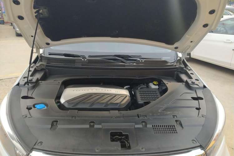 Used Hanteng X5 2020 1.5T Automatic Luxury Model 5 Seats Engine Bay