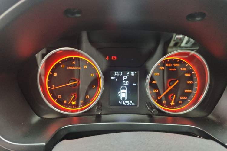 Used Hanteng X5 2020 1.5T Automatic Luxury Model 5 Seats Instrument Cluster