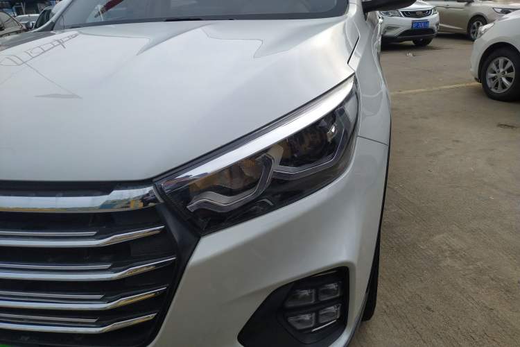 Used Hanteng X5 2020 1.5T Automatic Luxury Model 5 Seats Left Front Headlight