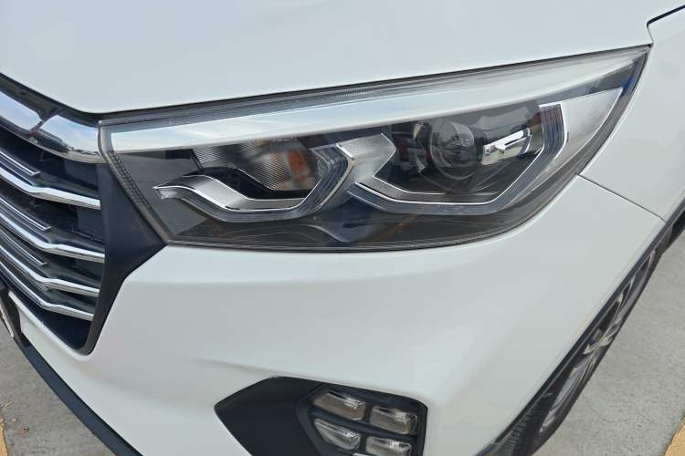 Used Hanteng X5 2020 1.5T Automatic Luxury Model 5 Seats Left Front Headlight